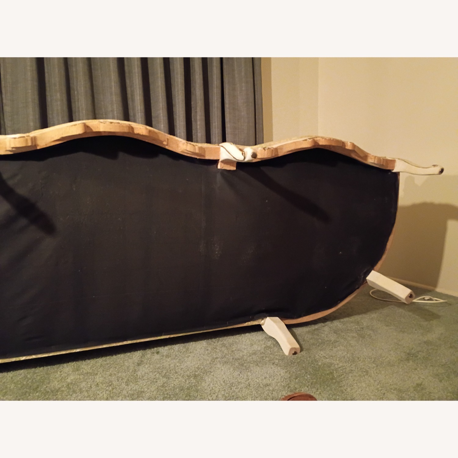 Vintage/Antique Fabric 3+ Seater Sofa - image-12