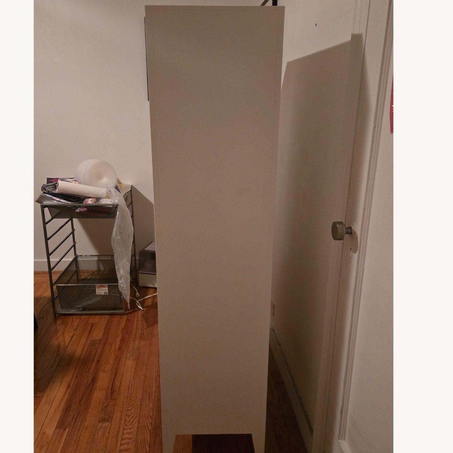 Newport Cottages Devon White Wood Bookcase - image-5