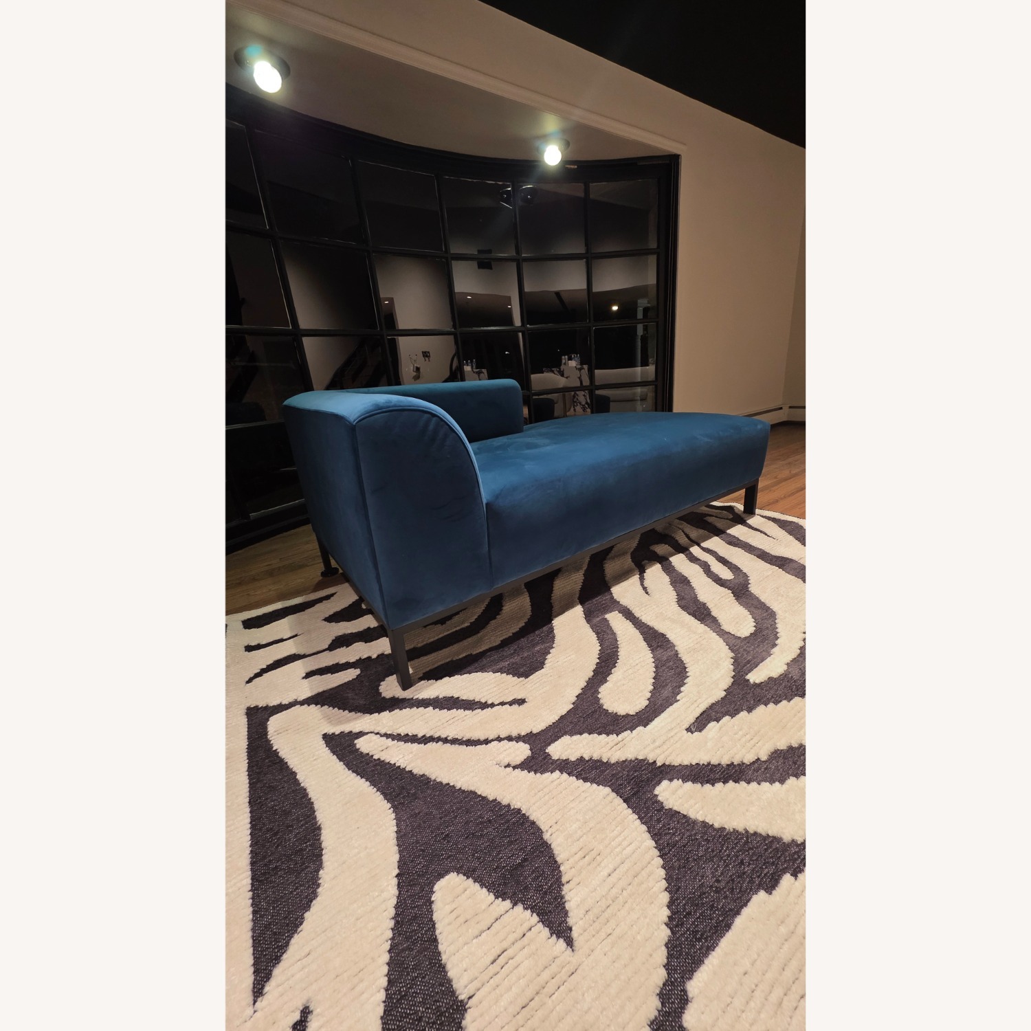 MadeRight Hollywood Chaise  - image-3