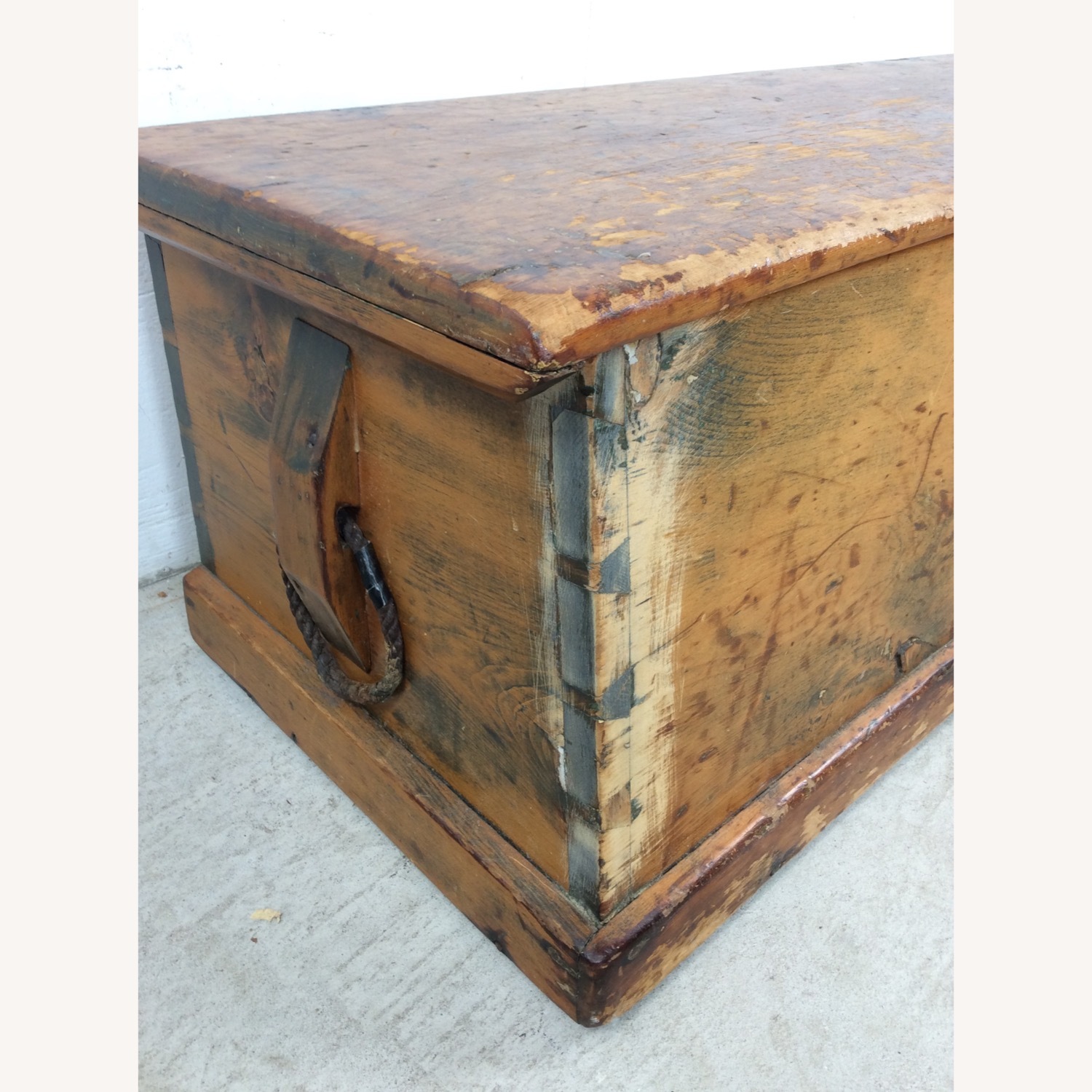 Antique Primitive Trunk with Dovetailed Joinery - image-12