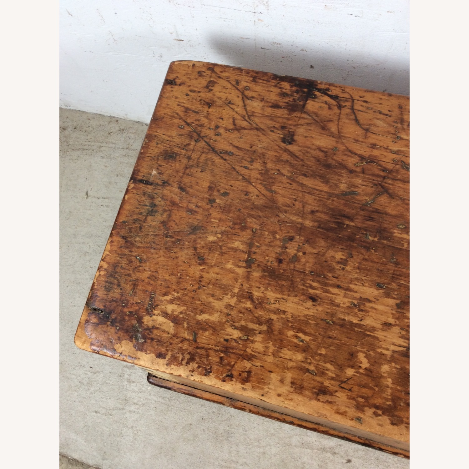 Antique Primitive Trunk with Dovetailed Joinery - image-8