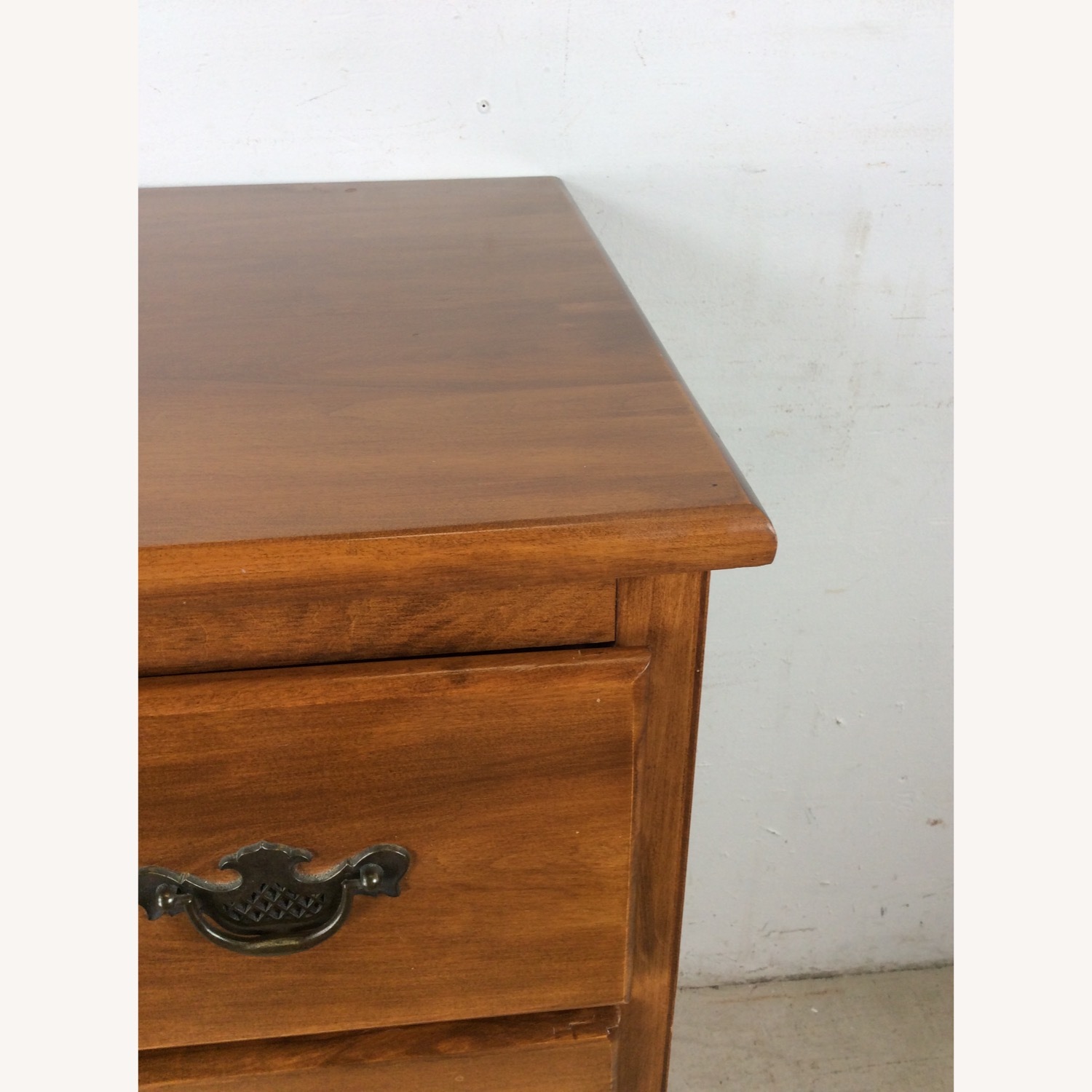Maple Chest of Four Drawers with Mirror - image-6