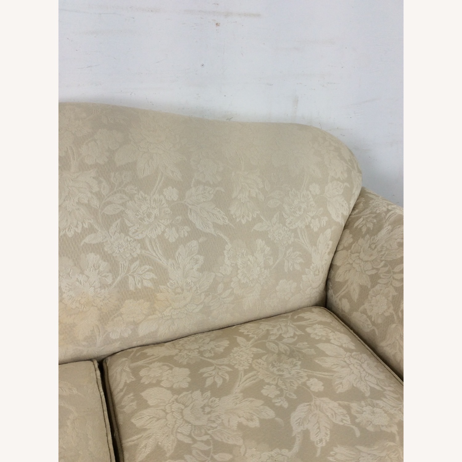 Vintage White Floral Loveseat with Pillows - image-20