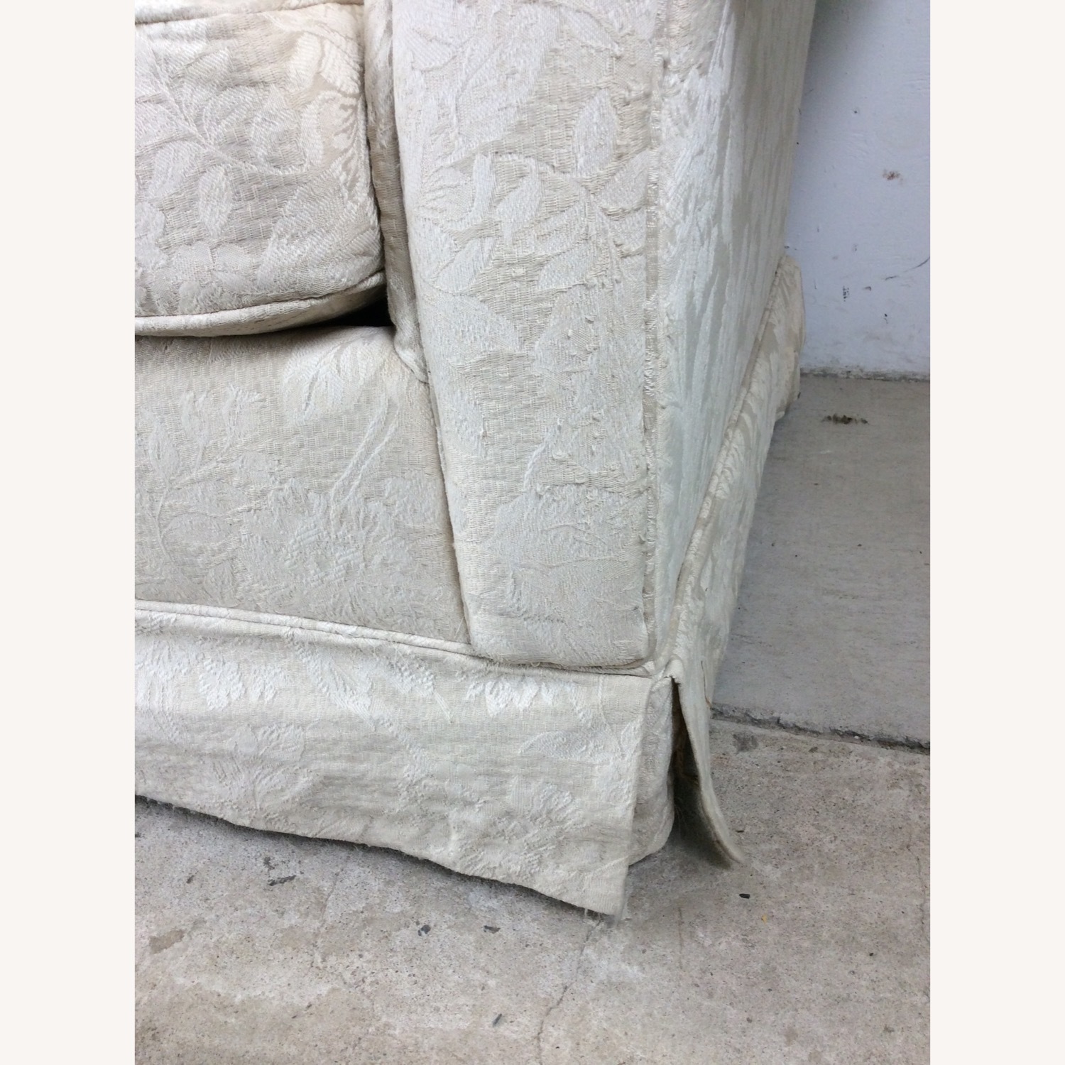 Vintage White Floral Loveseat with Pillows - image-7