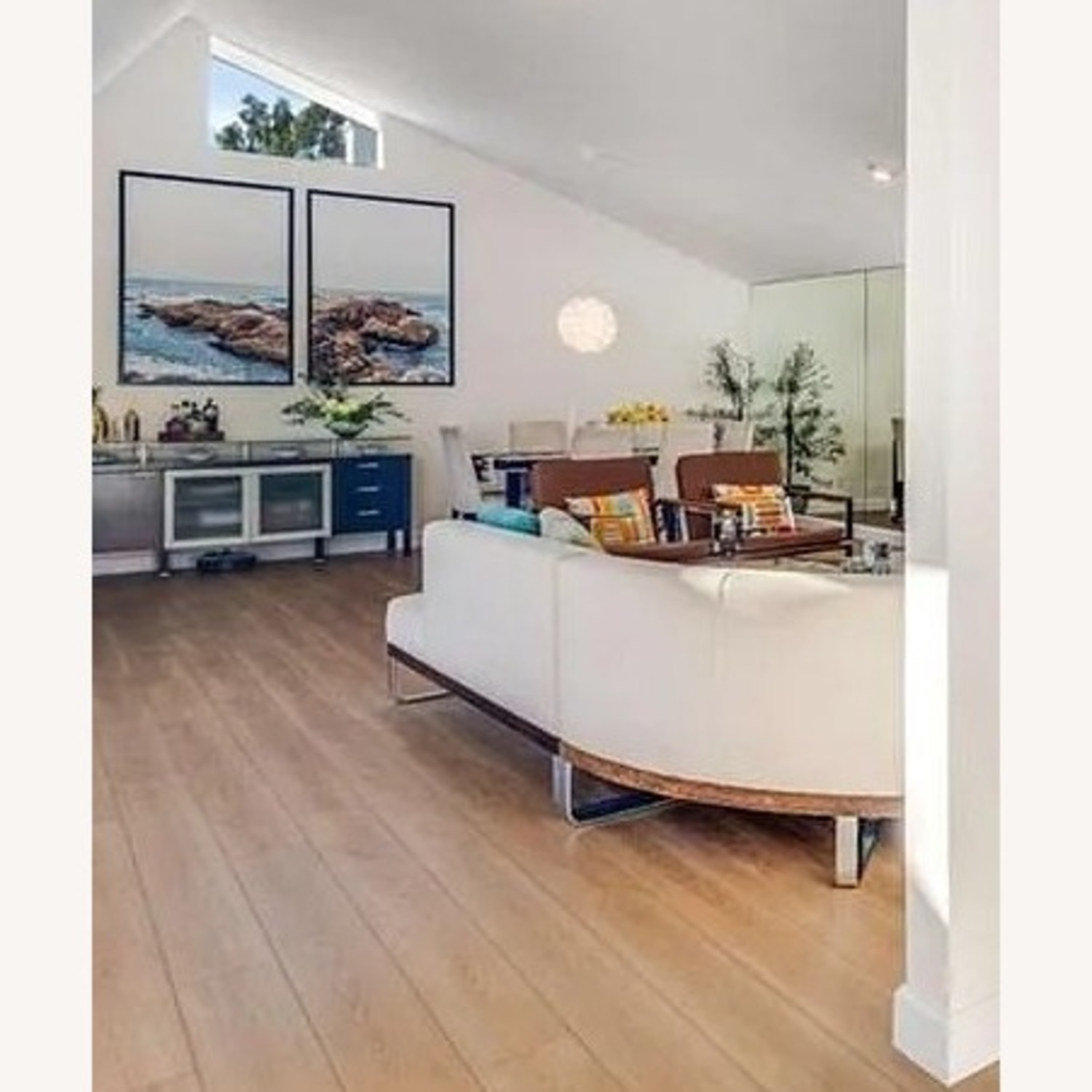 Della Robbia Three-pieces Sodeo Sectional - image-2