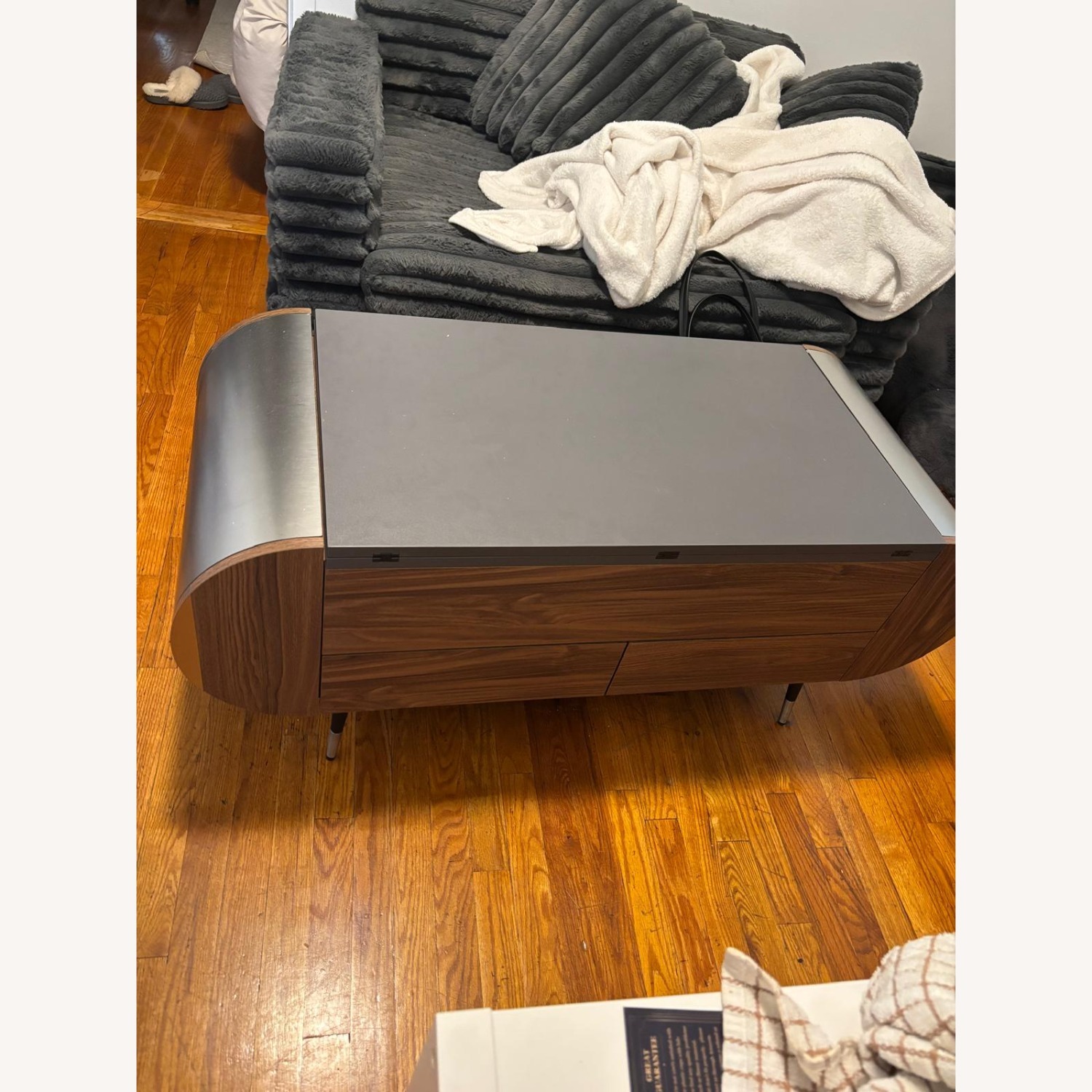 Aliving Home Lift-Top Coffee Table  - image-2