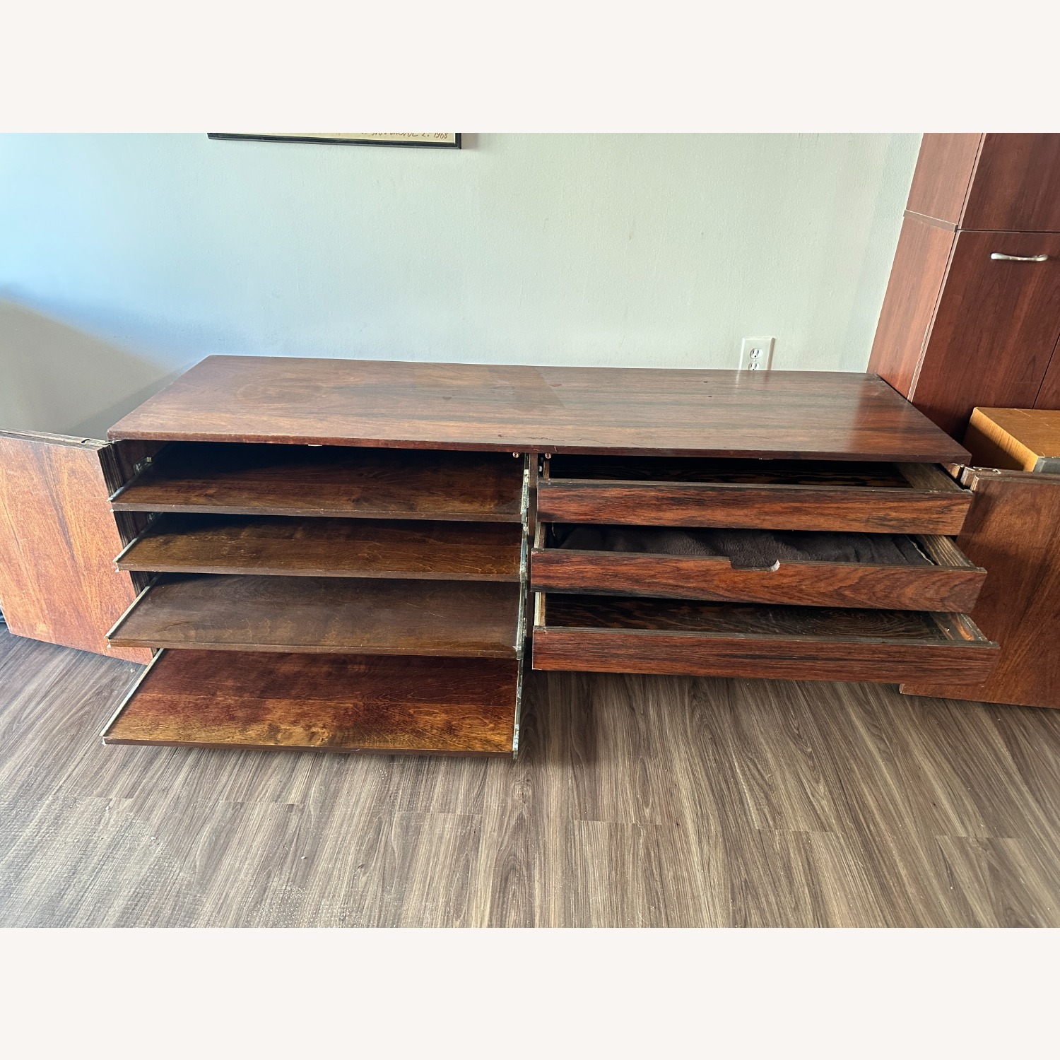 Vintage/Antique Dark Brown Wood Sideboard - image-5