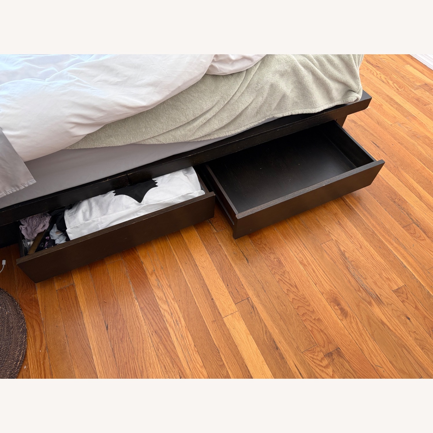 Bed With Storage/Drawers - image-2