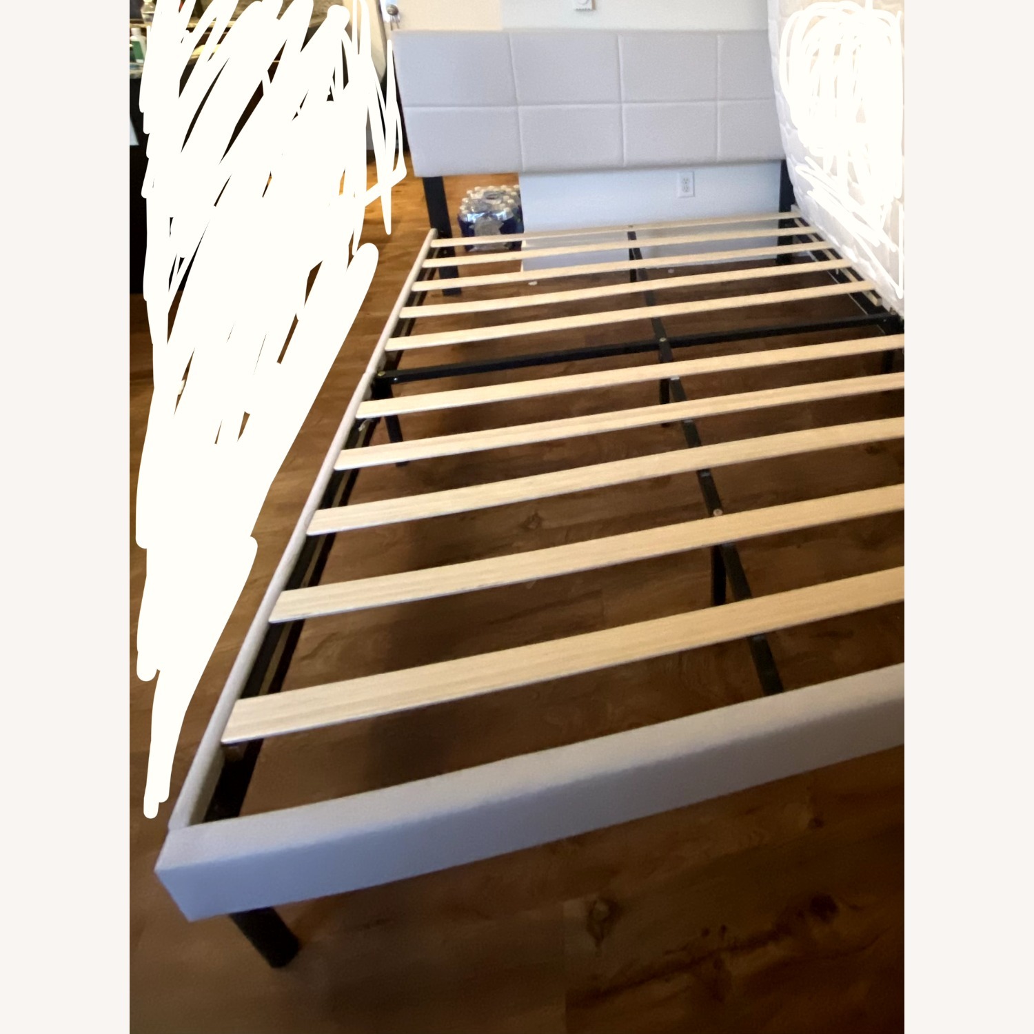 Molblly Queen Size Bed Frame with Headboard - image-2