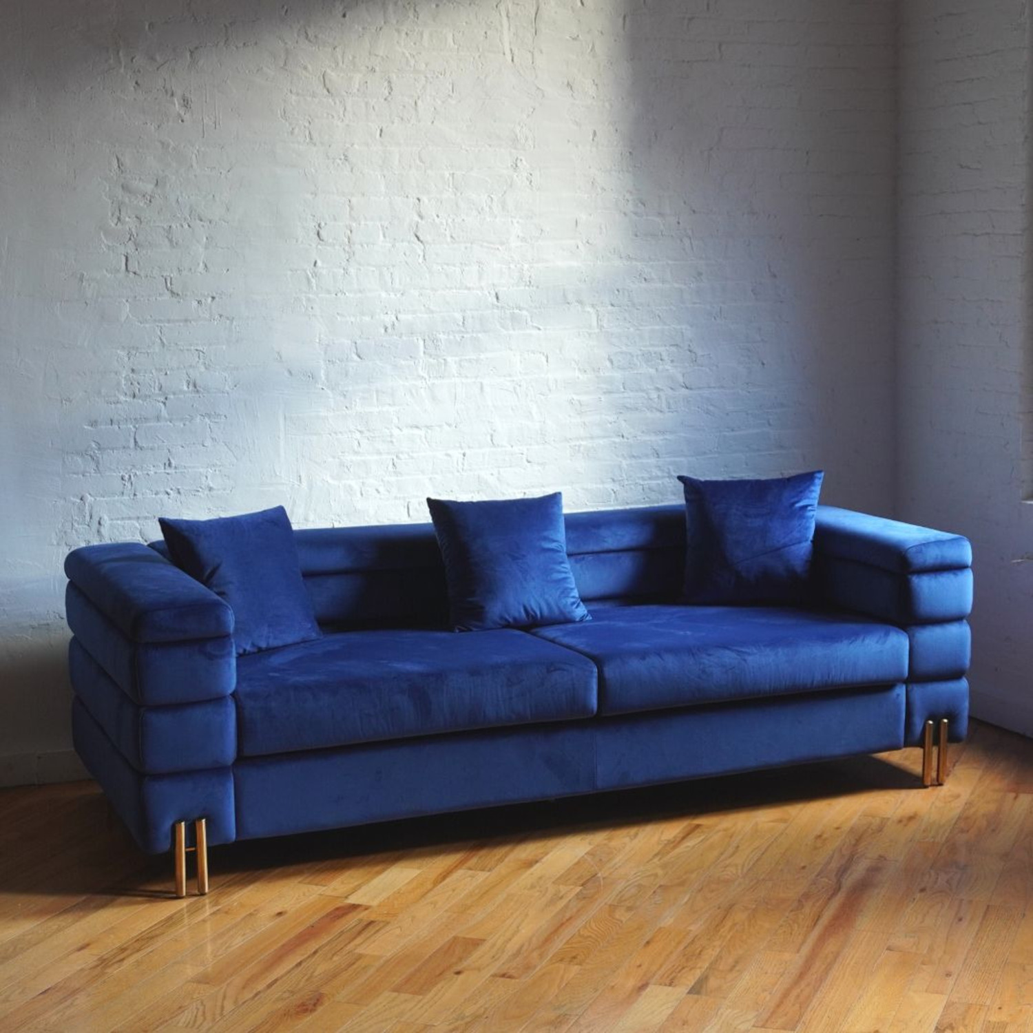 Brooklyn Space Modern Art Deco Royal Blue Velvet Sofa - image-3