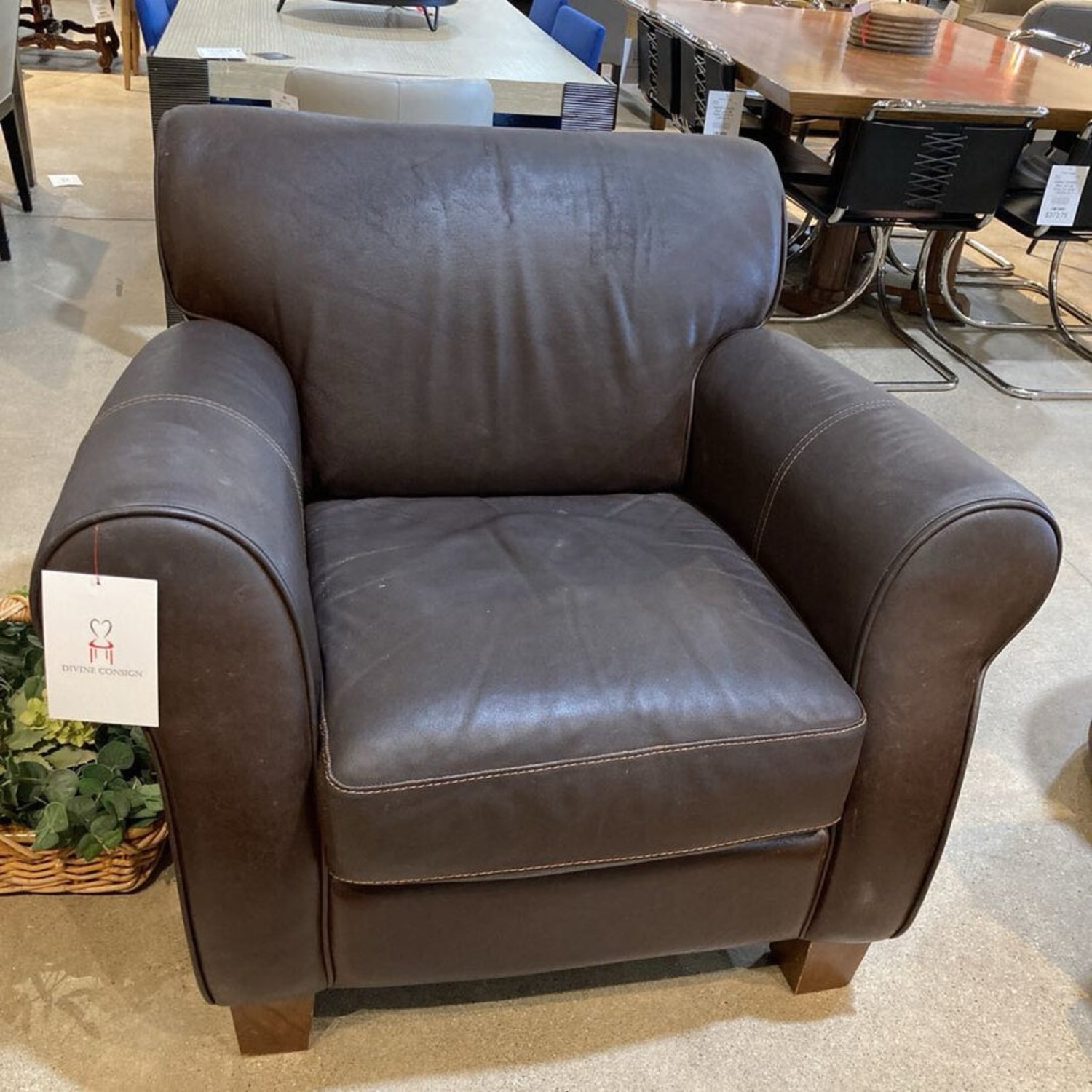 Divani Chateau D'ax Leather Roll-Arm Chair - image-3