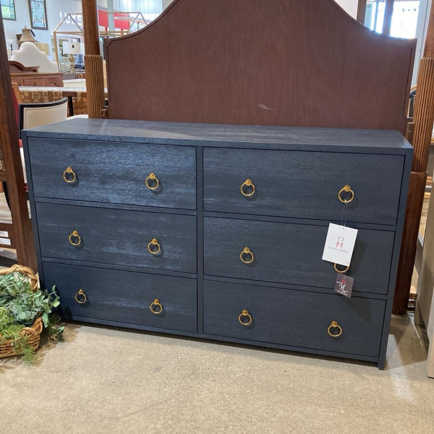 Lark 6-Drawer Dresser - image-2