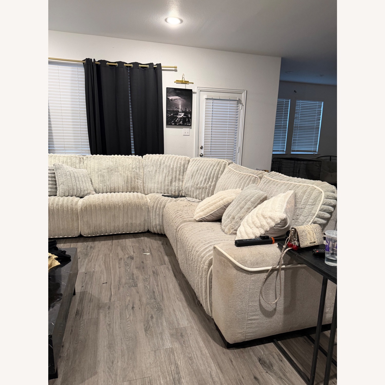 Rooms To Go Gray Power Reclining Sectional - image-4