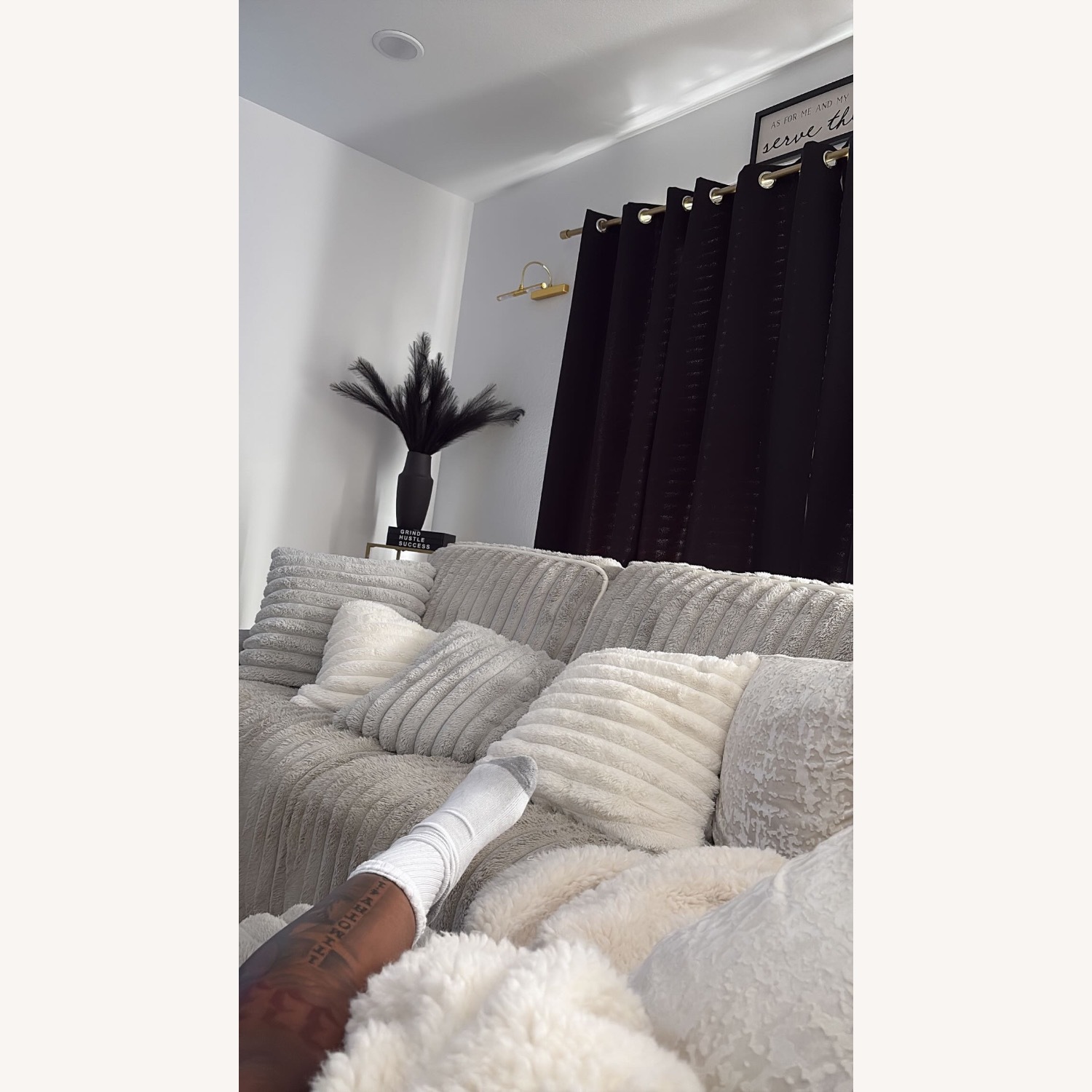 Rooms To Go Gray Power Reclining Sectional - image-3