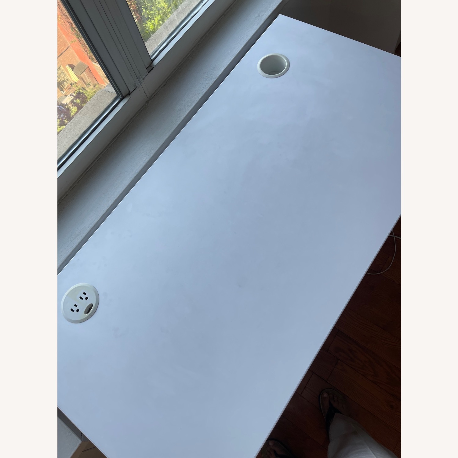 Uplift Standing Desk - image-4