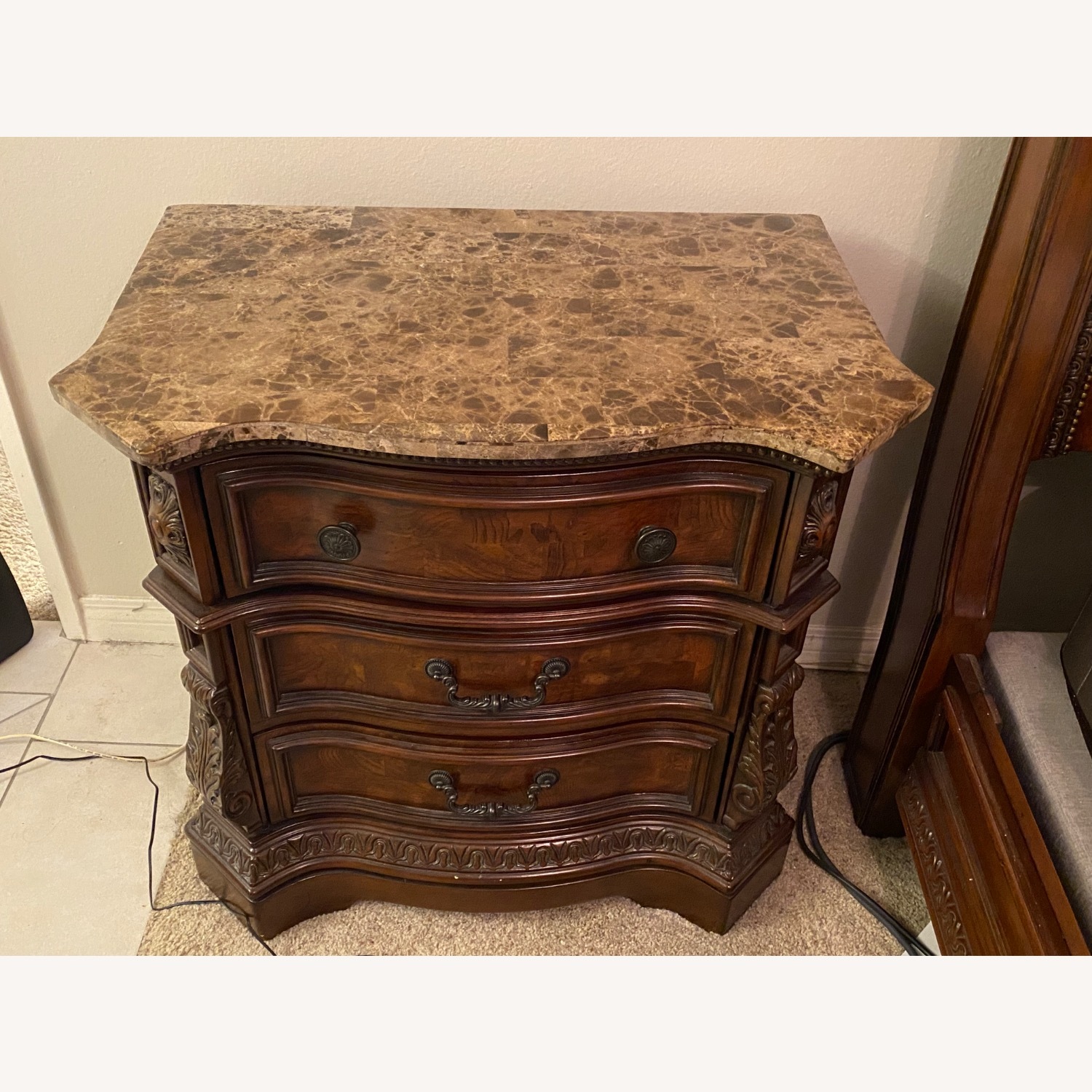 Ledelle Dark Brown Wood Dresser - image-4