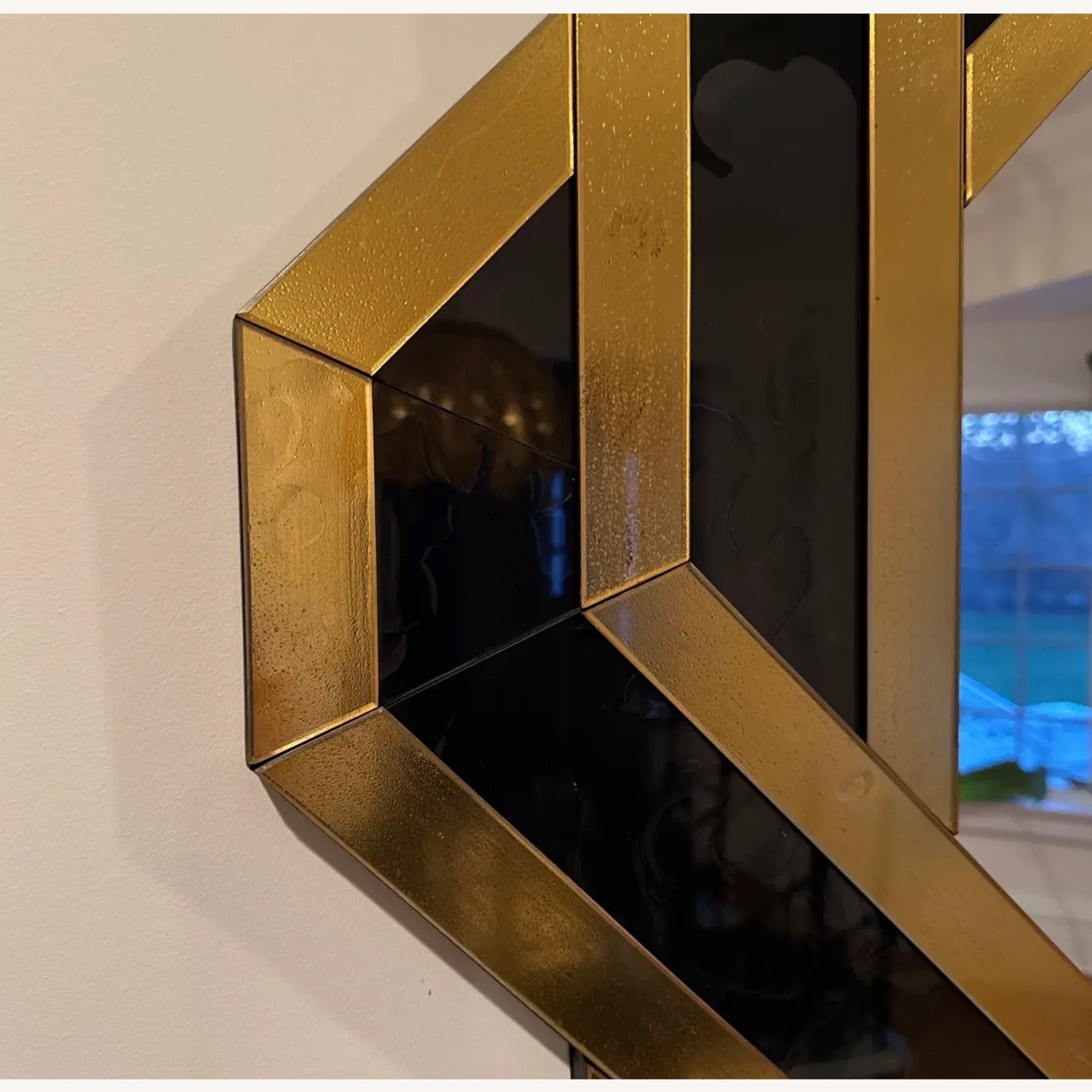 Black Glass Wall Decor - image-3