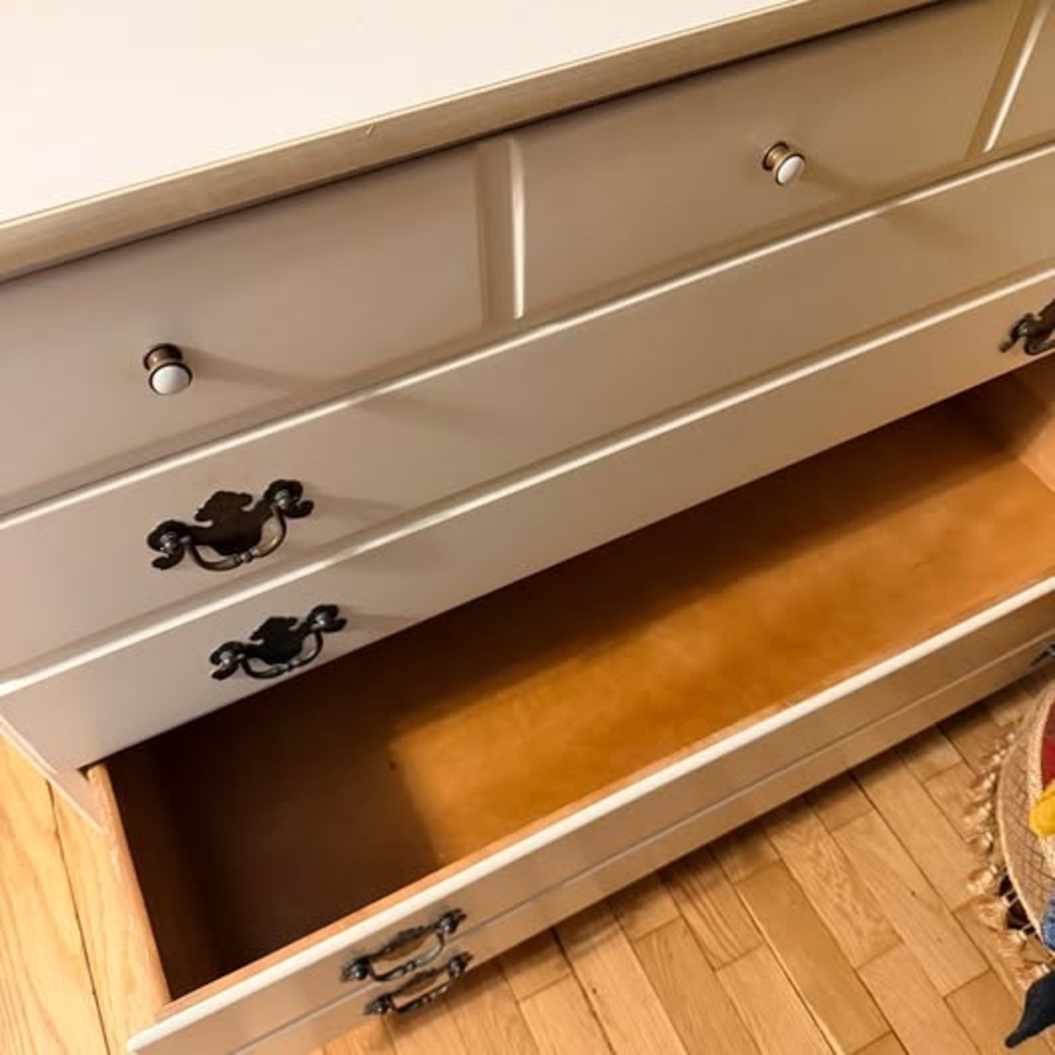 Ethan Allen White Wood Dresser - image-5