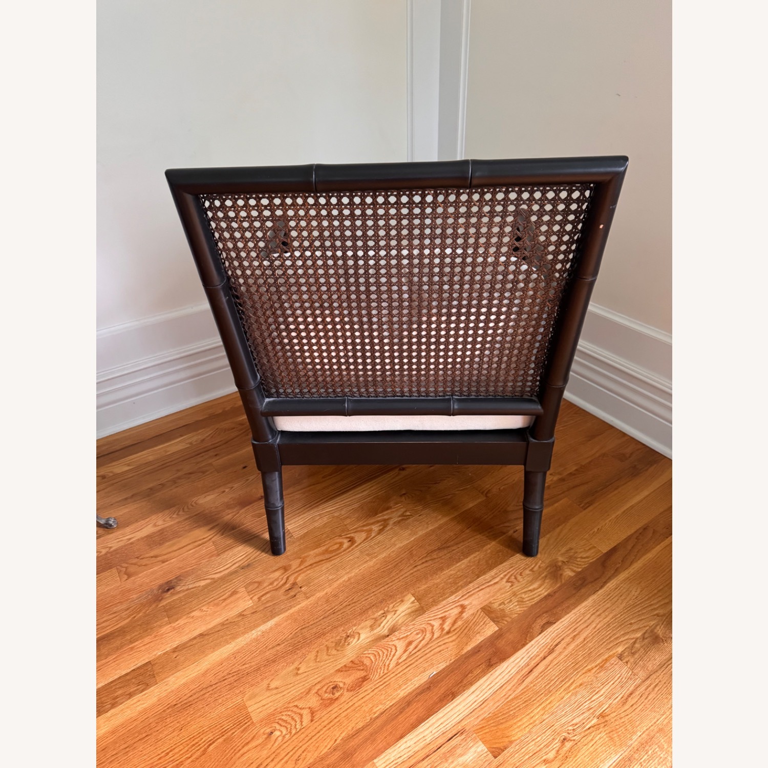 Black Accent Chairs - image-4