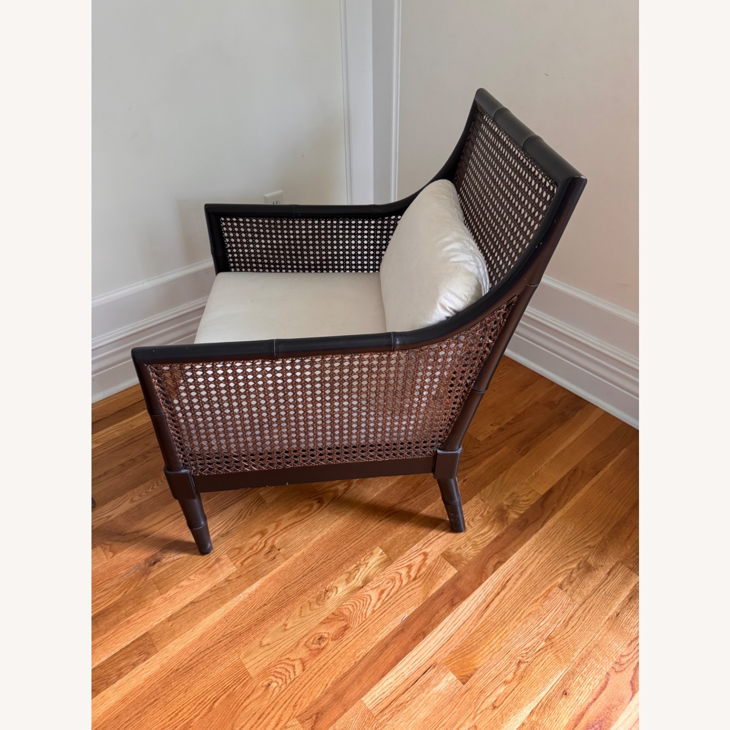 Black Accent Chairs - image-3