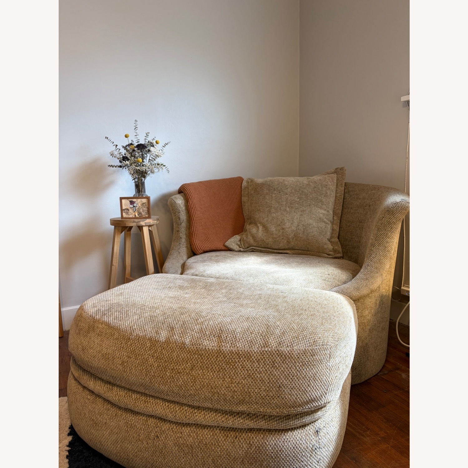 Marge Carson Lana Chair & A Half - image-4