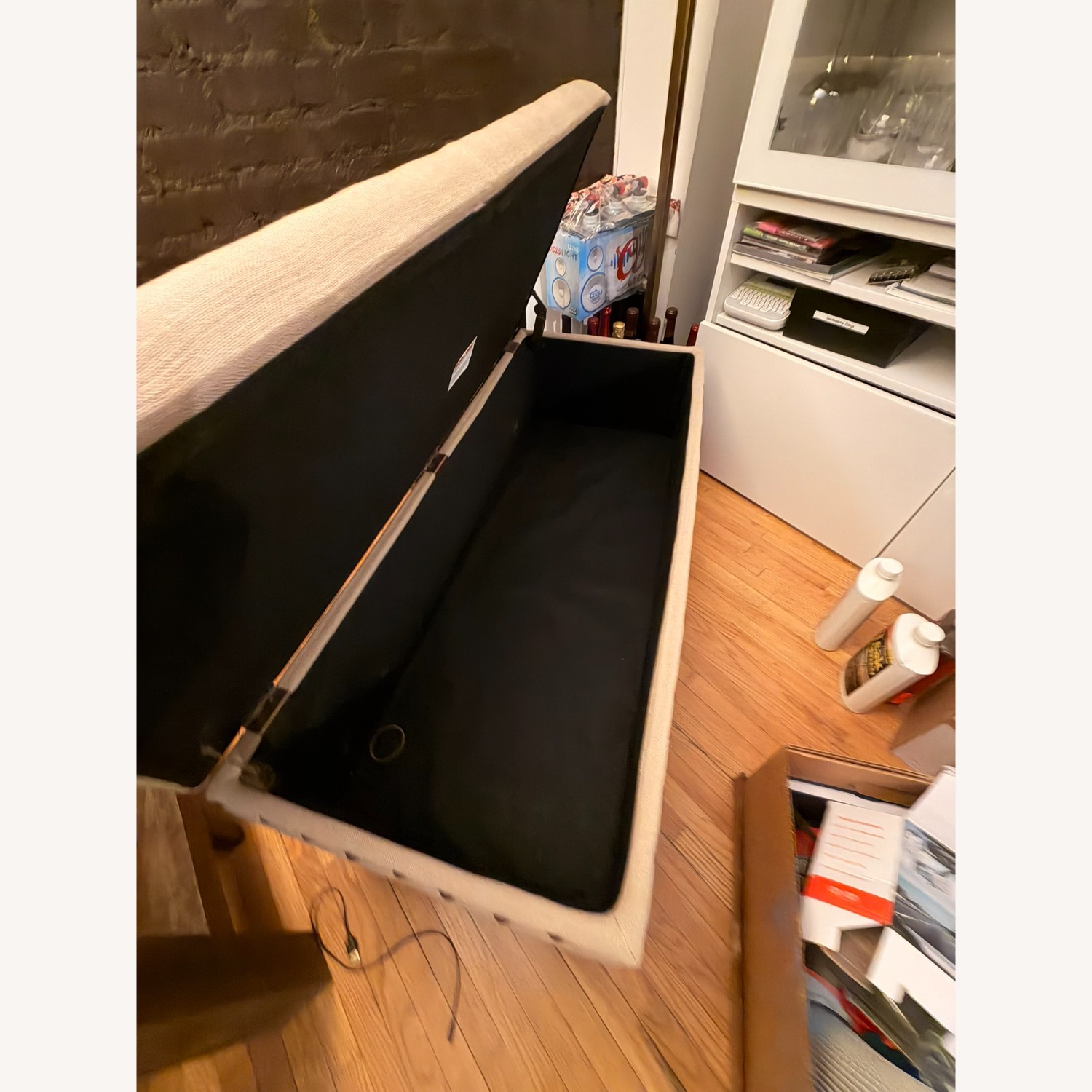 Collantes Natural Fabric Chest - image-4