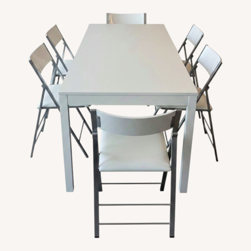 Used Expandable Dining Table Console with 4 Chairs for sale on AptDeco