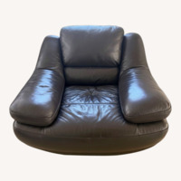 Raymour & Flanigan Black Leather Accent Chairs