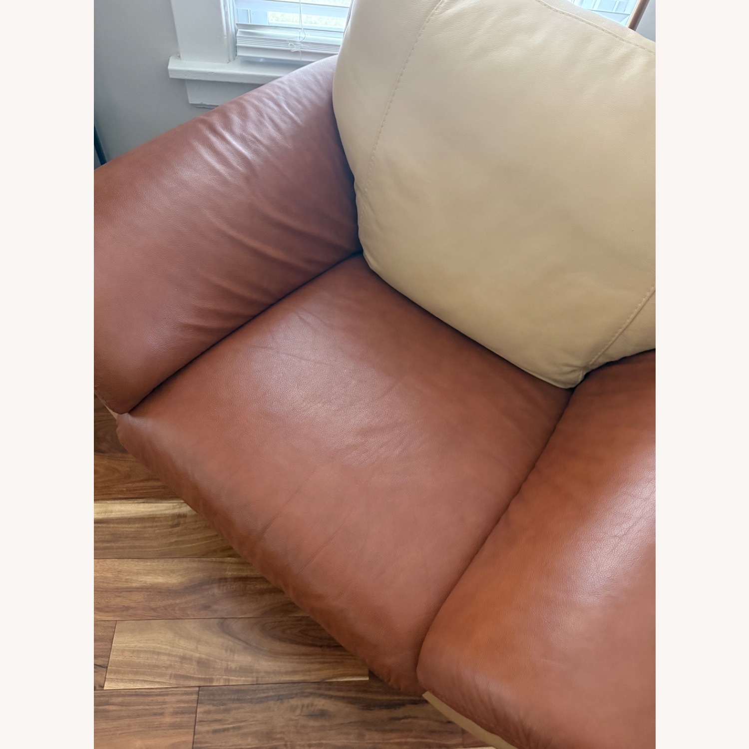 Light Brown Leather 3+ Seater Sofa - image-5