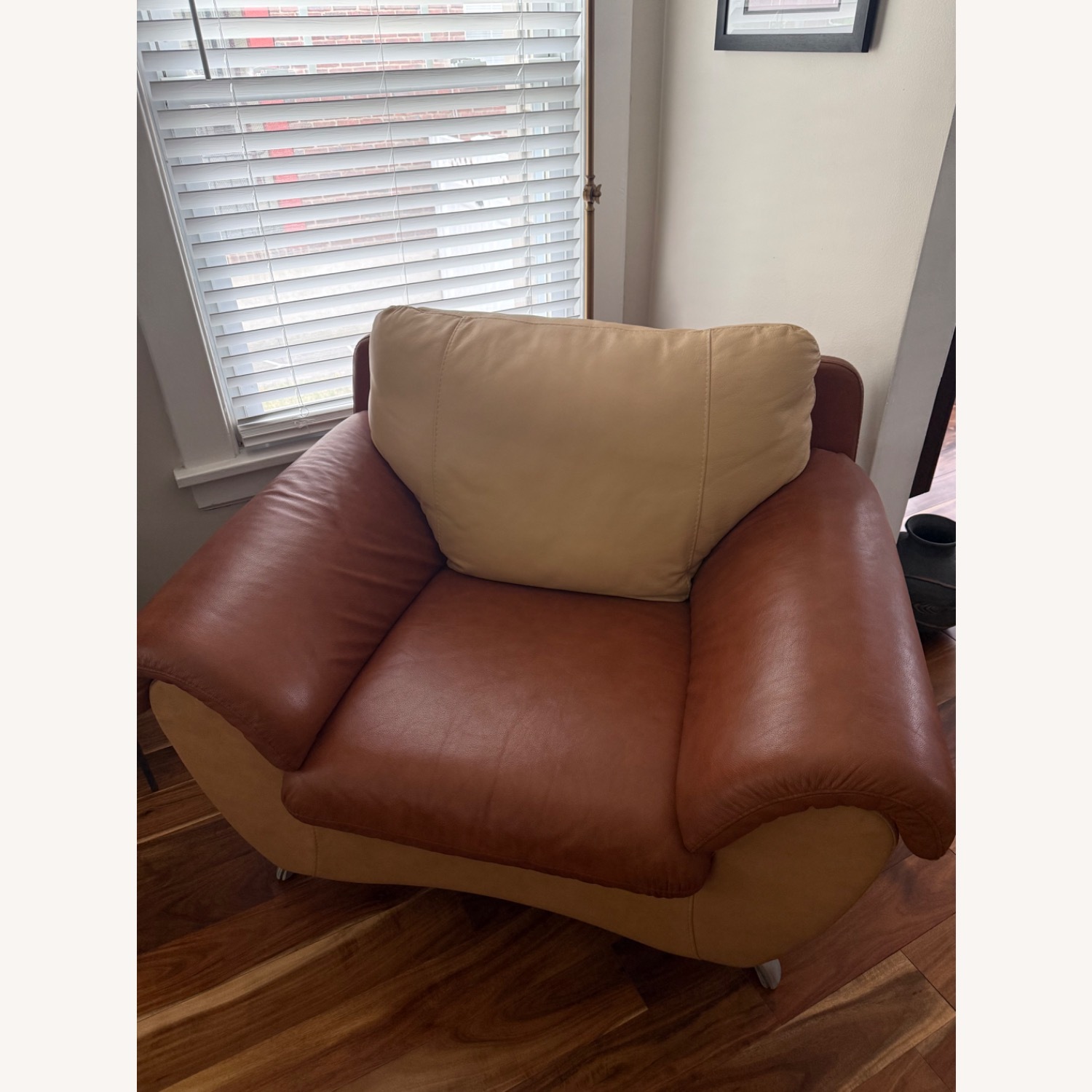 Light Brown Leather 3+ Seater Sofa - image-8