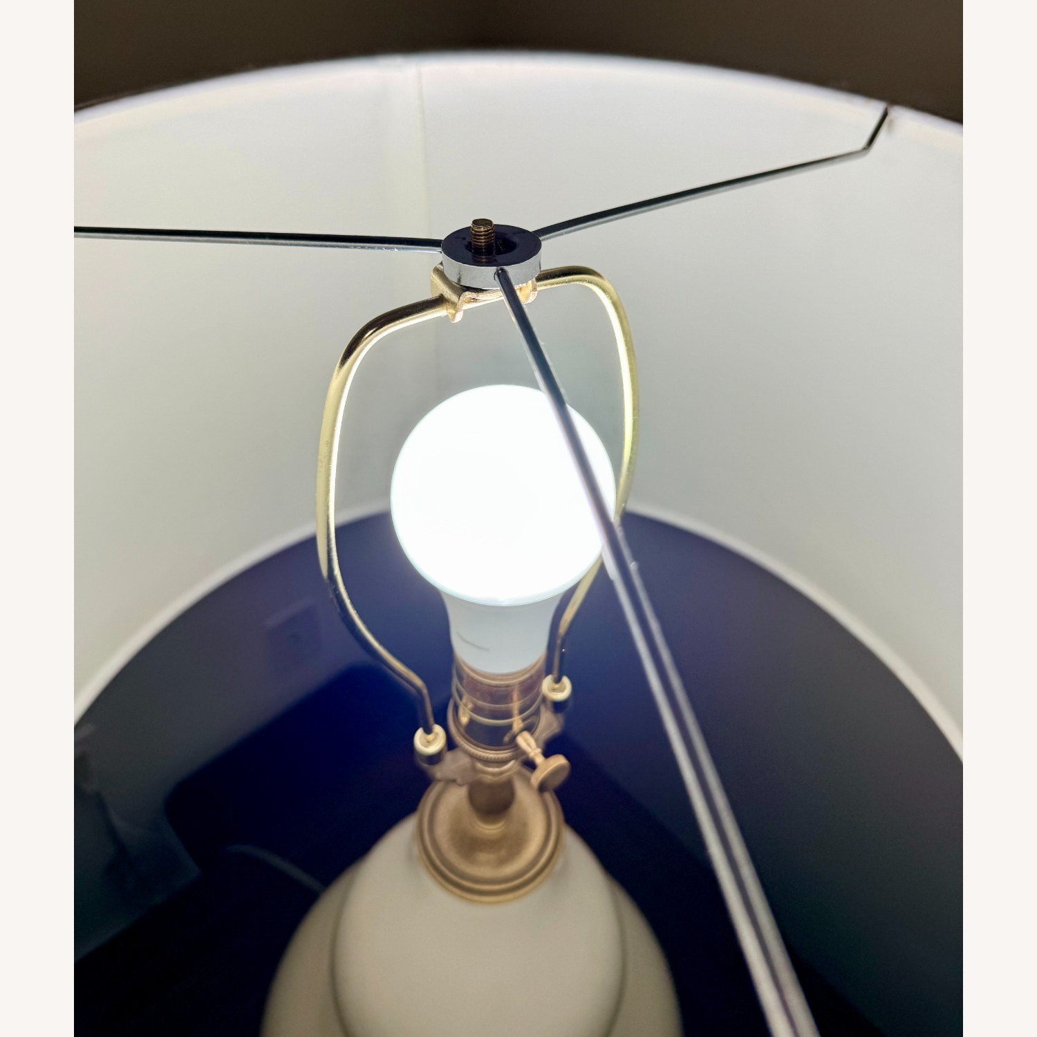 Pair of Ethan Allen White Ceramic Table Lamps - image-6