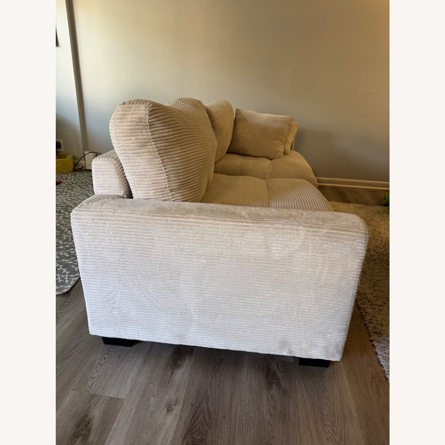 Bob's Discount Furniture Aspen 86” Fabric 2 Seater Sofa - image-2