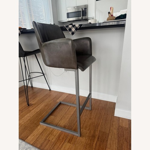 Used HD Buttercup Chair and a Half for sale on AptDeco