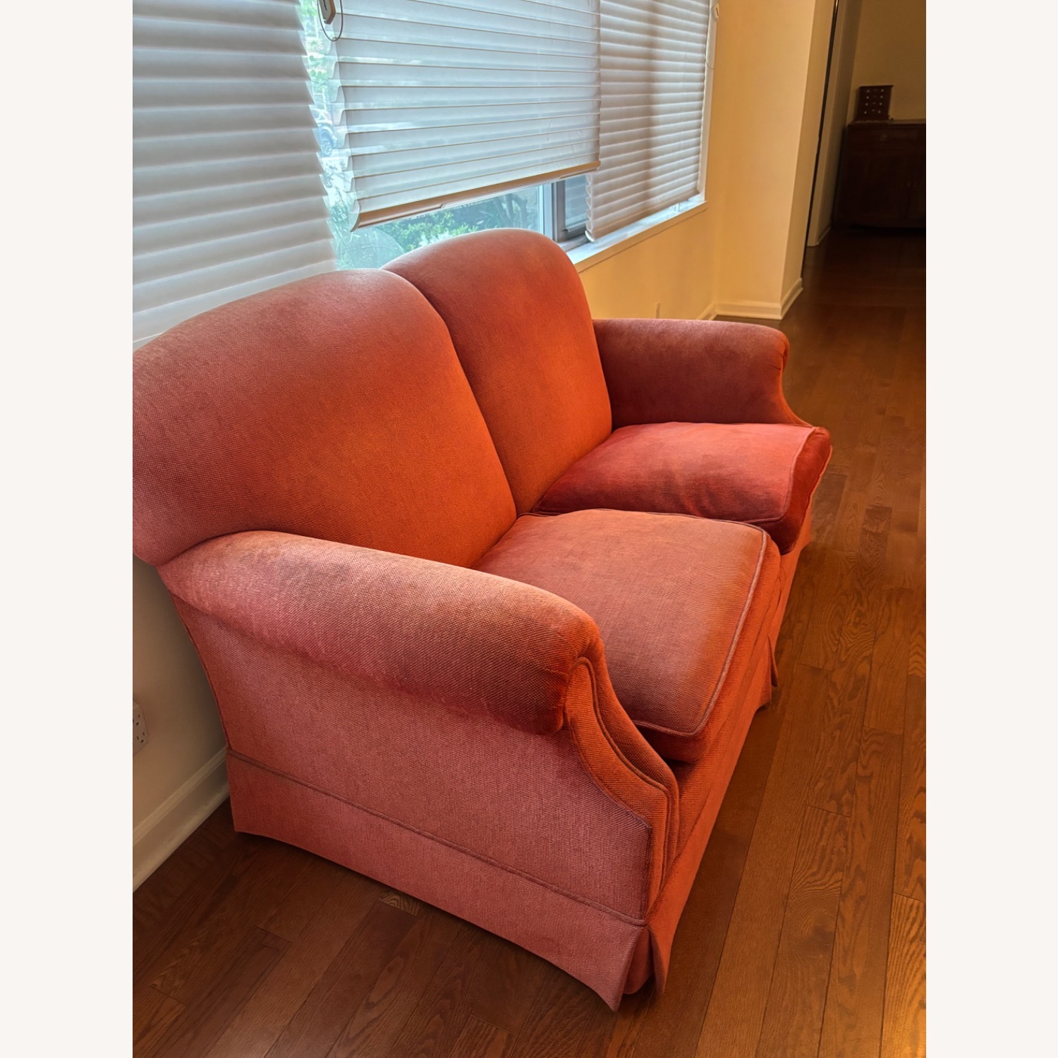 Designer Sofa - image-3