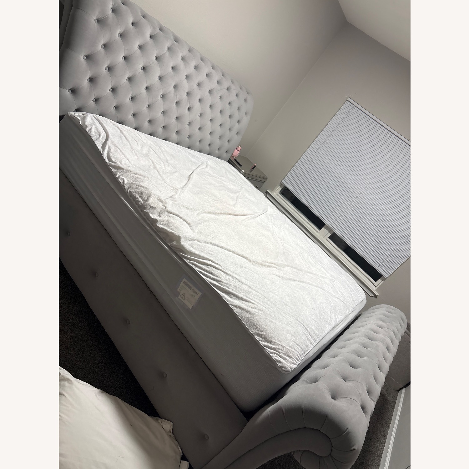 Hollywood King Size Bed - image-1