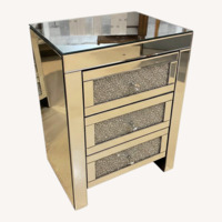 Nissy Mirrored 3-Drawer Nighstand