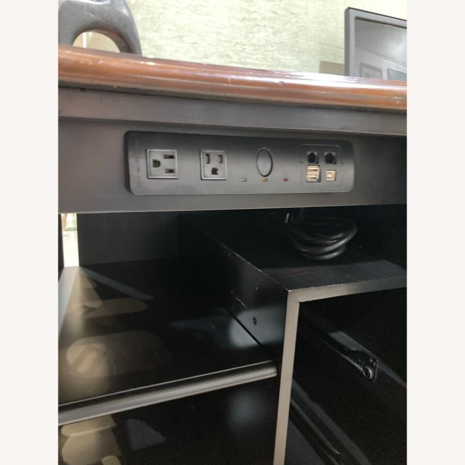 Hooker Furniture Executive Two-Door Desk - image-6