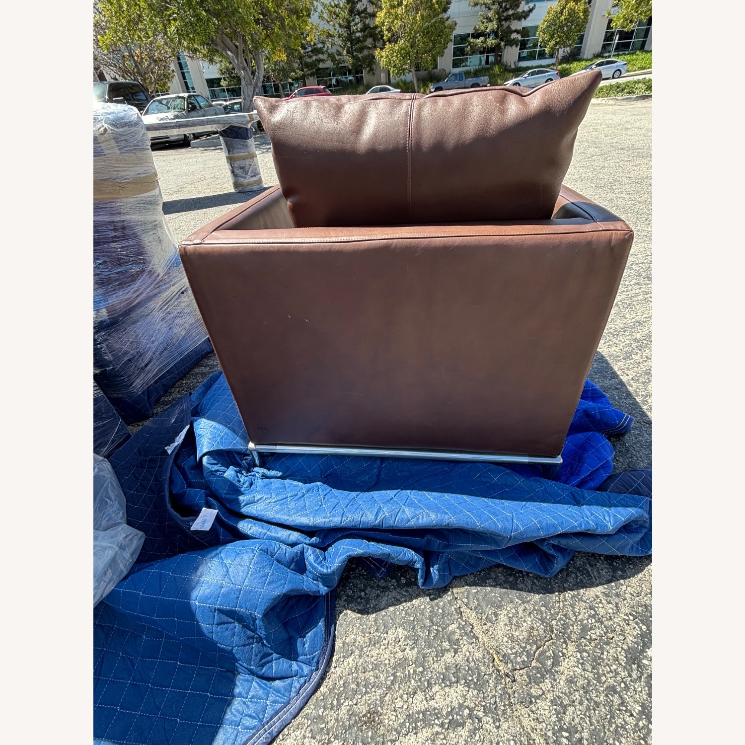 B&B Italia Dark Brown Leather Club Chairs (Pair) - image-7