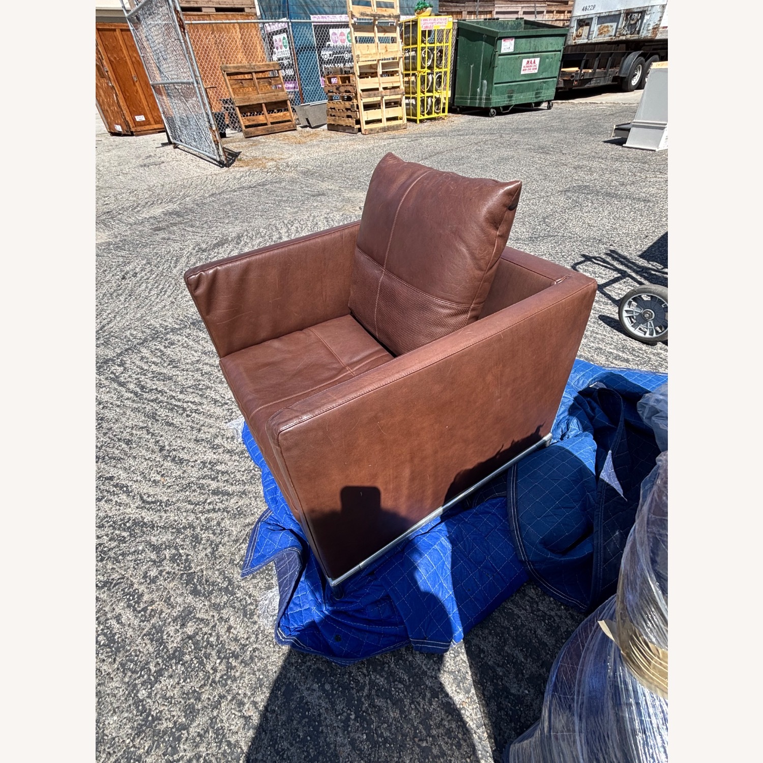 B&B Italia Dark Brown Leather Club Chairs (Pair) - image-4