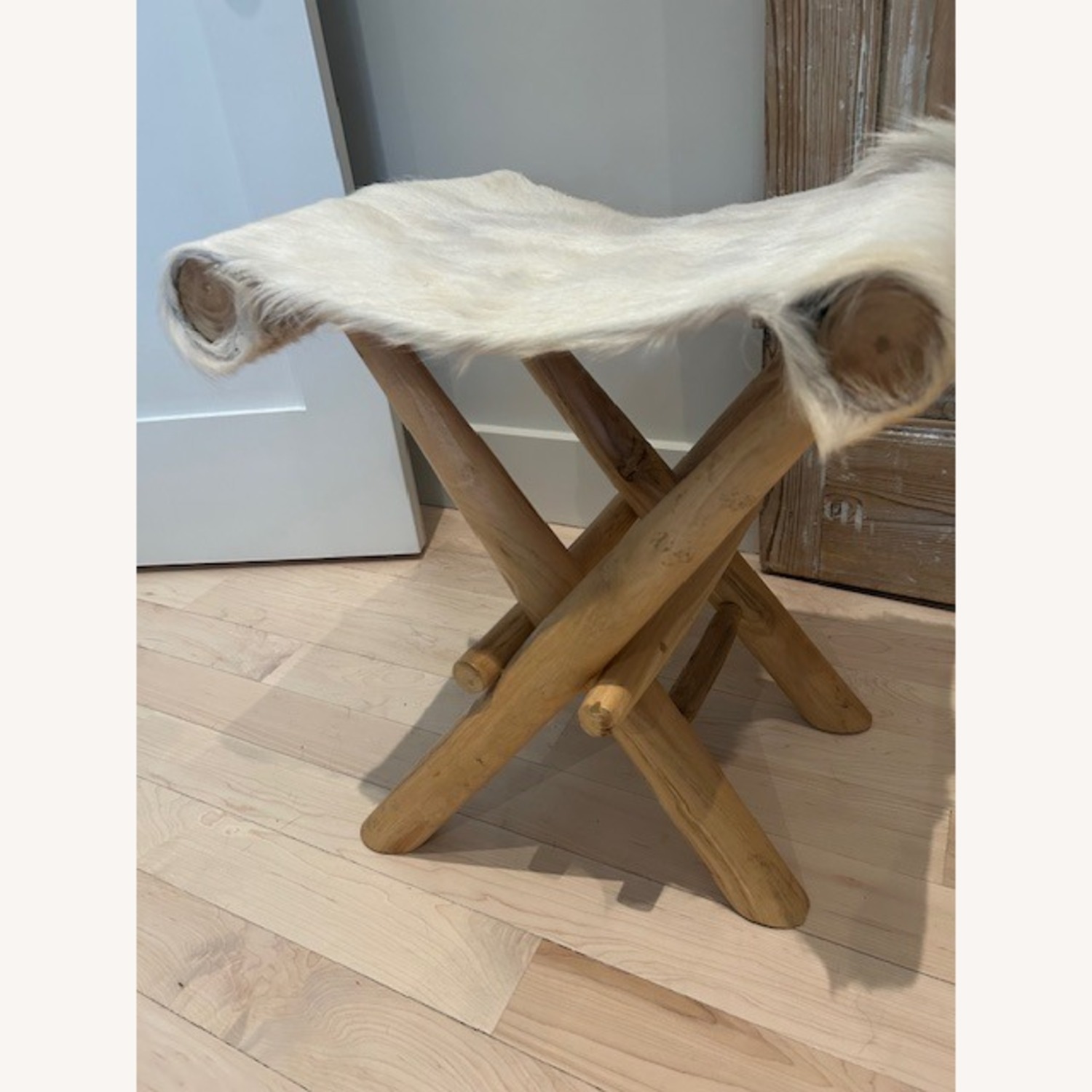 Natural Fur and Hide Bench - image-2