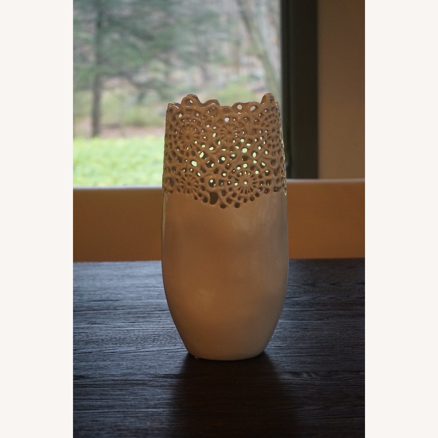 Ceramic White Vase - image-2