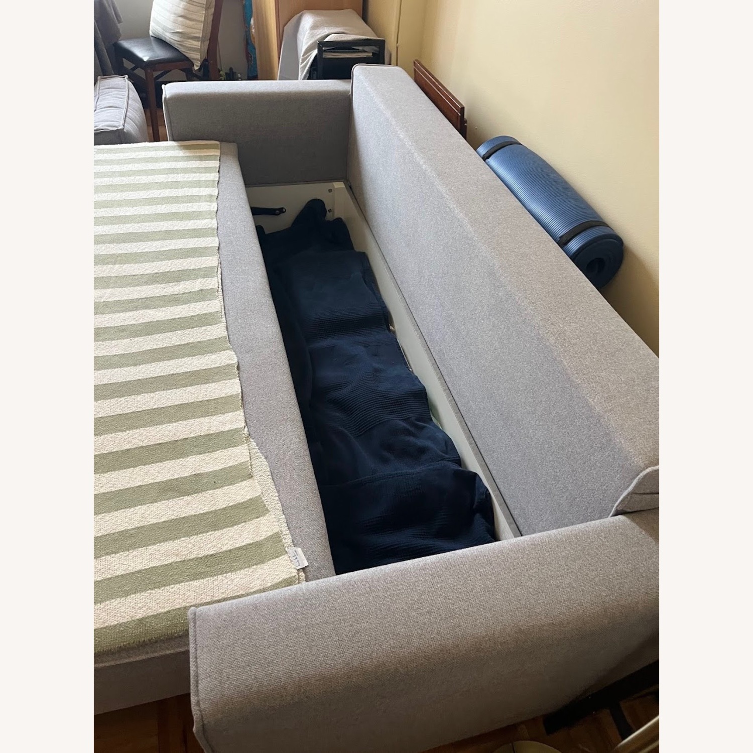 Prestige Furniture Appliances Futon - image-3