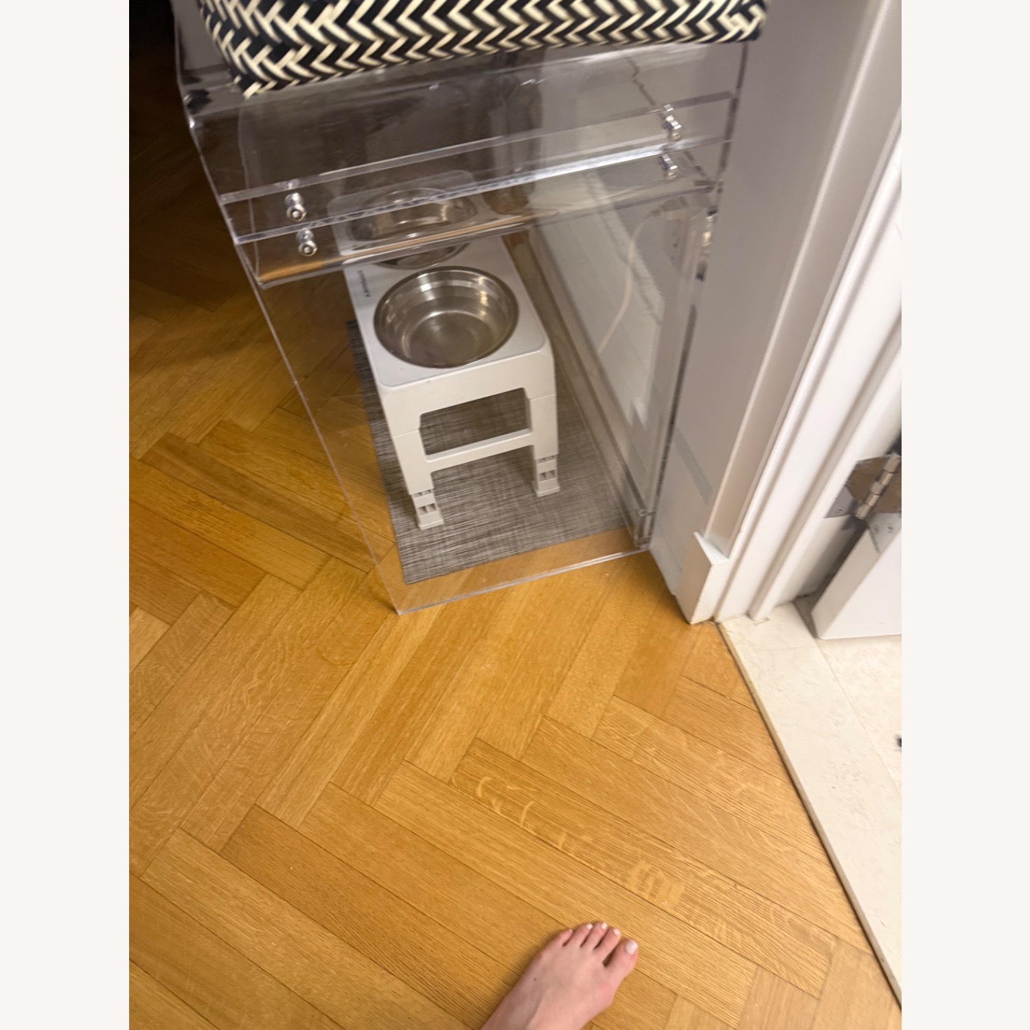 Amazon Transparent Desk - image-5