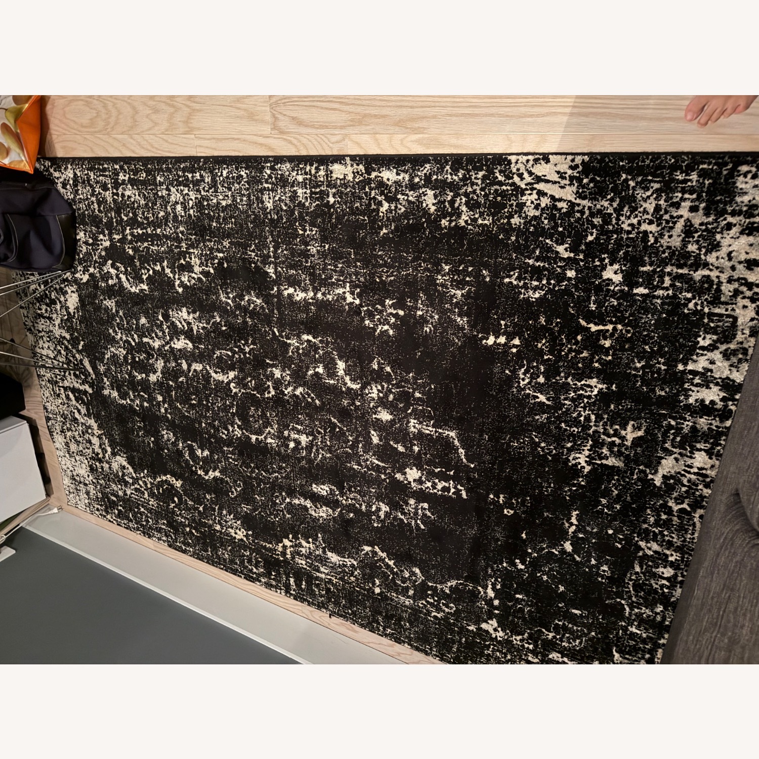 Vintage Persian Rug in Black/Ecru - image-1