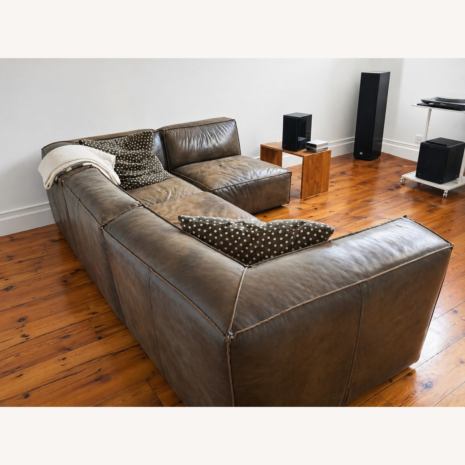 Timothy Oulton 4-piece Leather Sectional - image-2