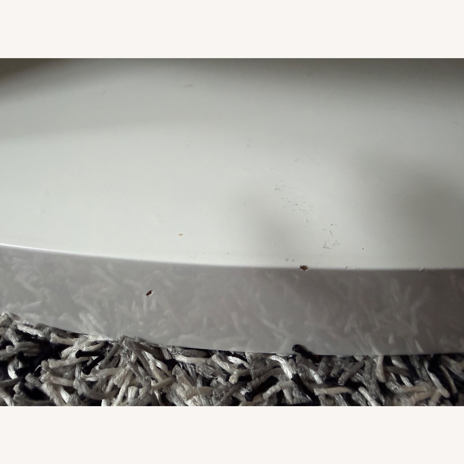 White Wood Round Retro Style Coffee Table - image-9