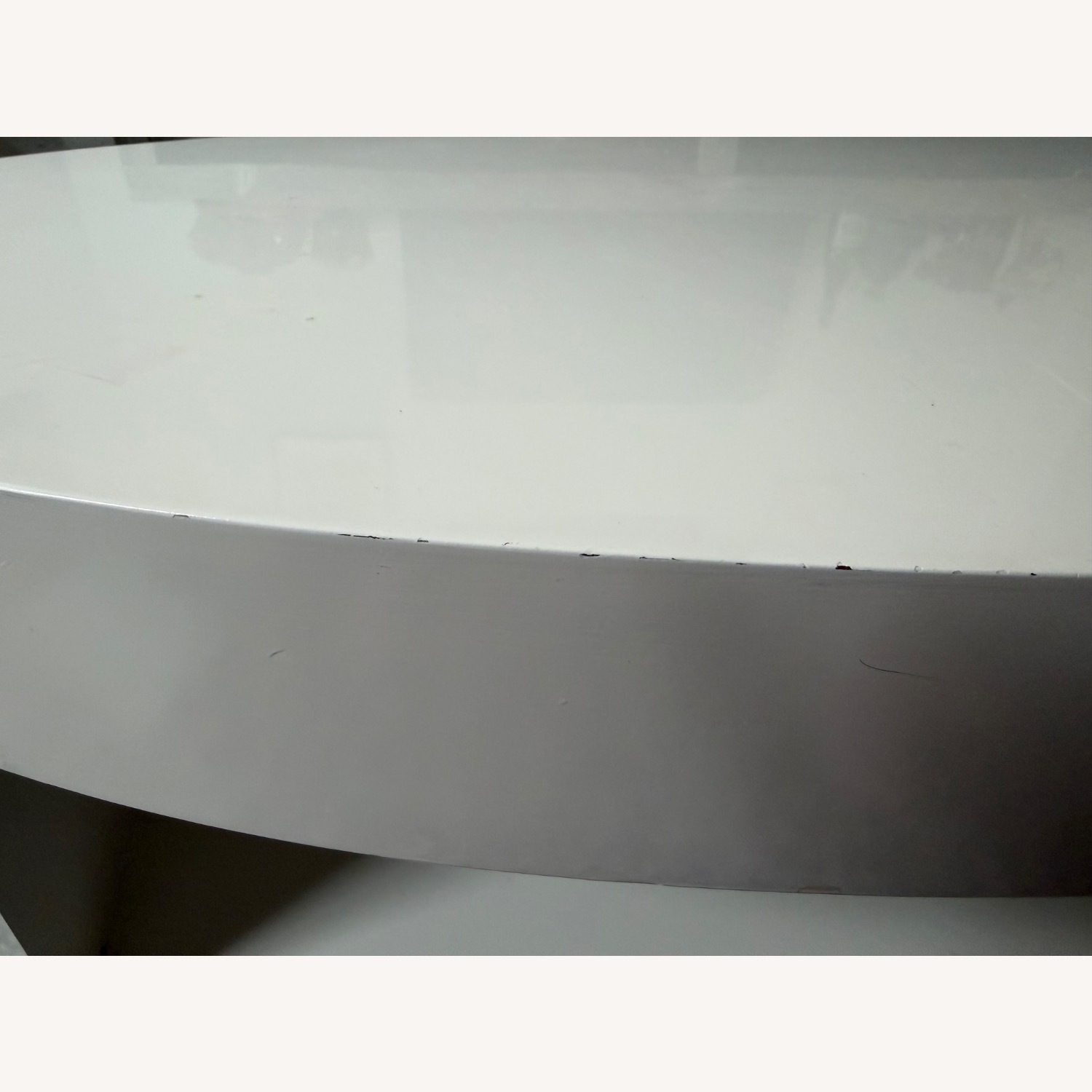 White Wood Round Retro Style Coffee Table - image-11