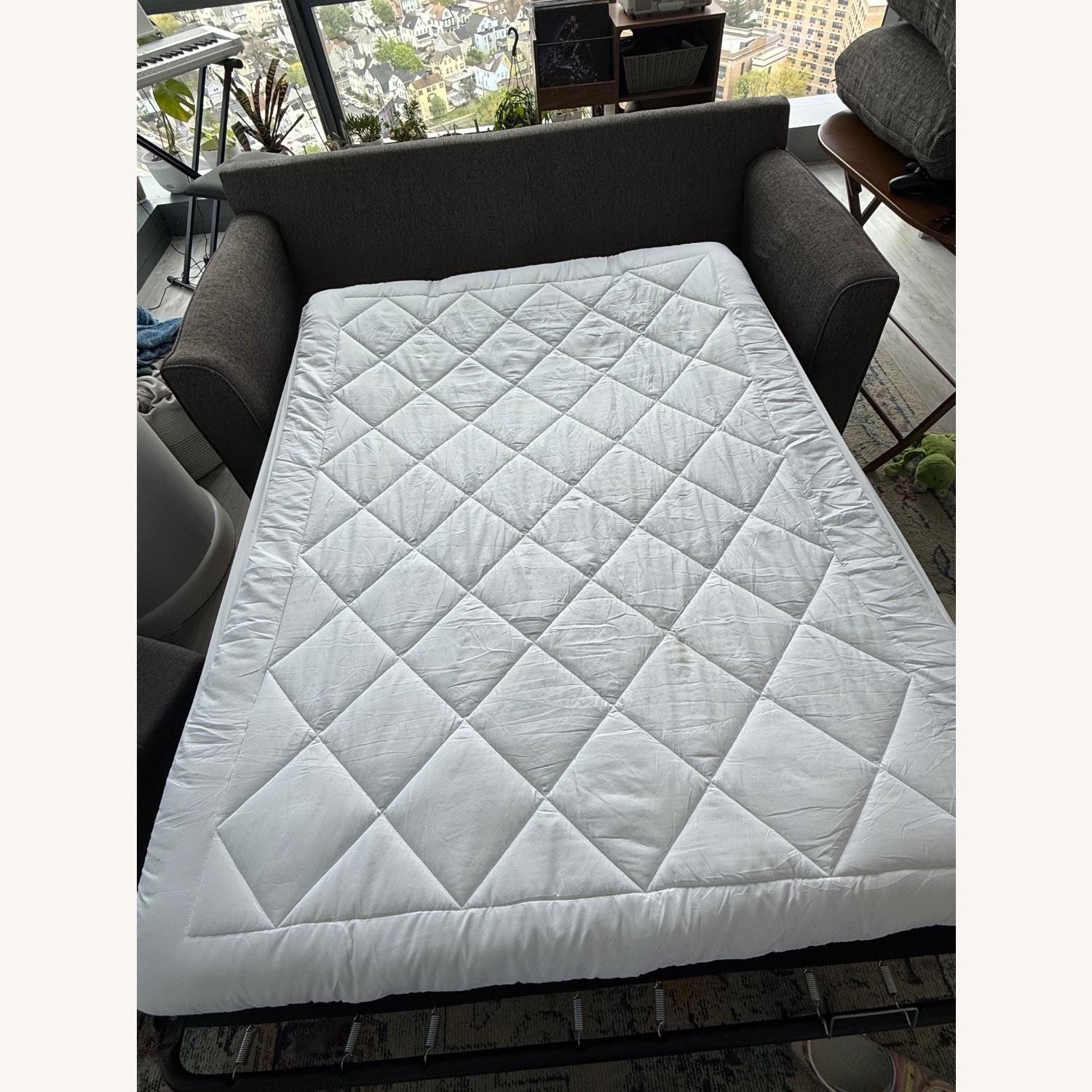 Raymour & Flanigan Grey Modern Sleeper Sofa - image-4