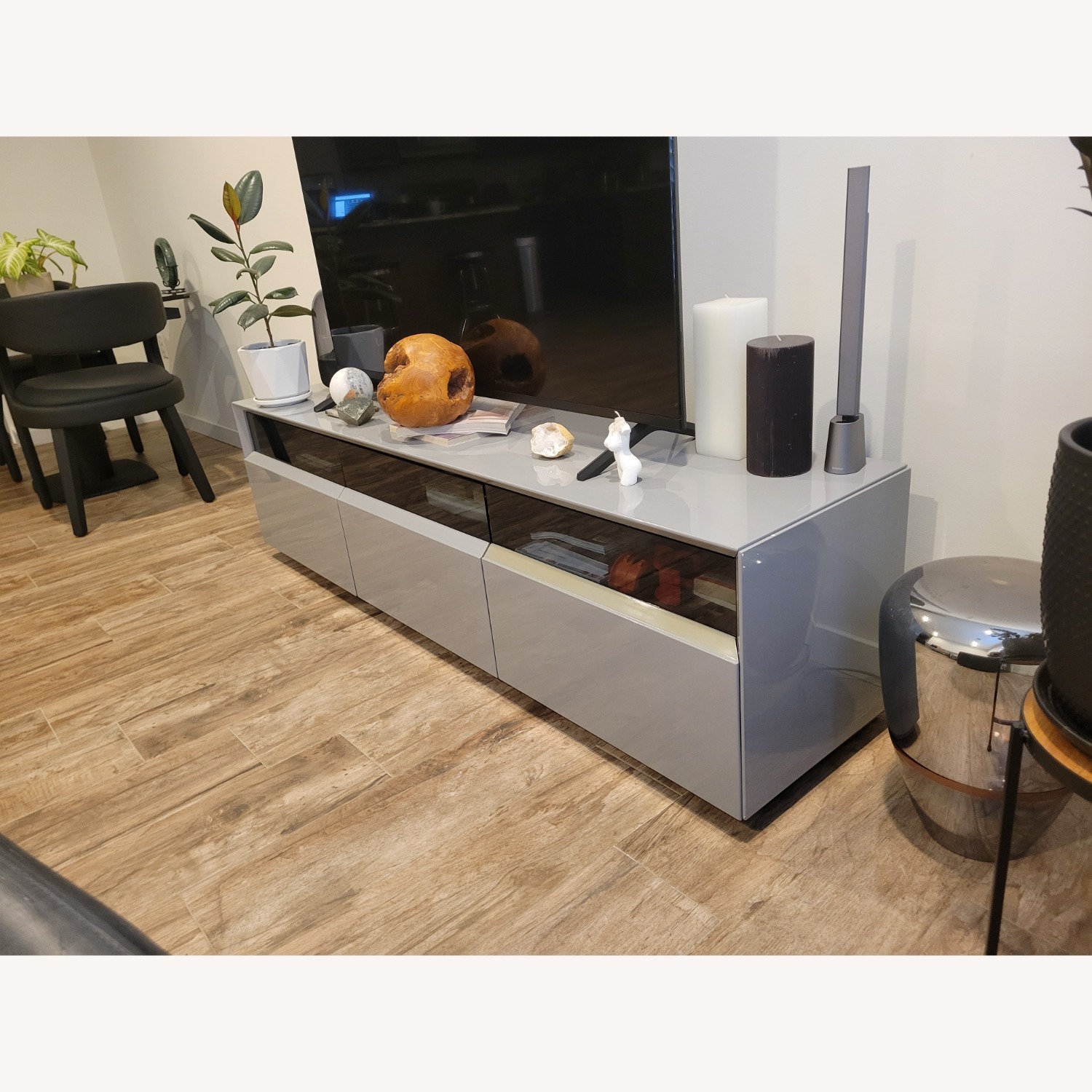 J&M Furniture Light Gray Lacquer Media Storage - image-5