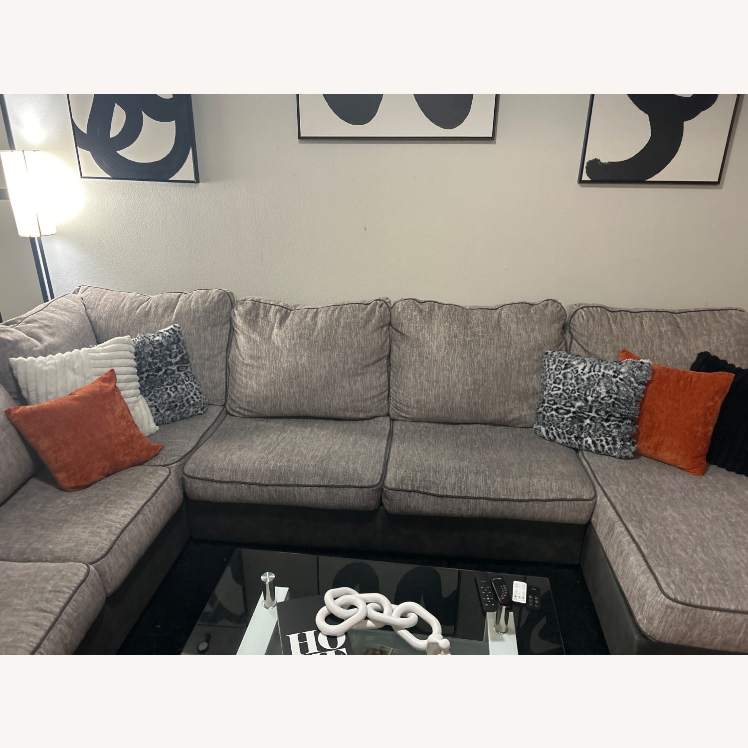 Light Gray 3+ Piece Sectional - image-5